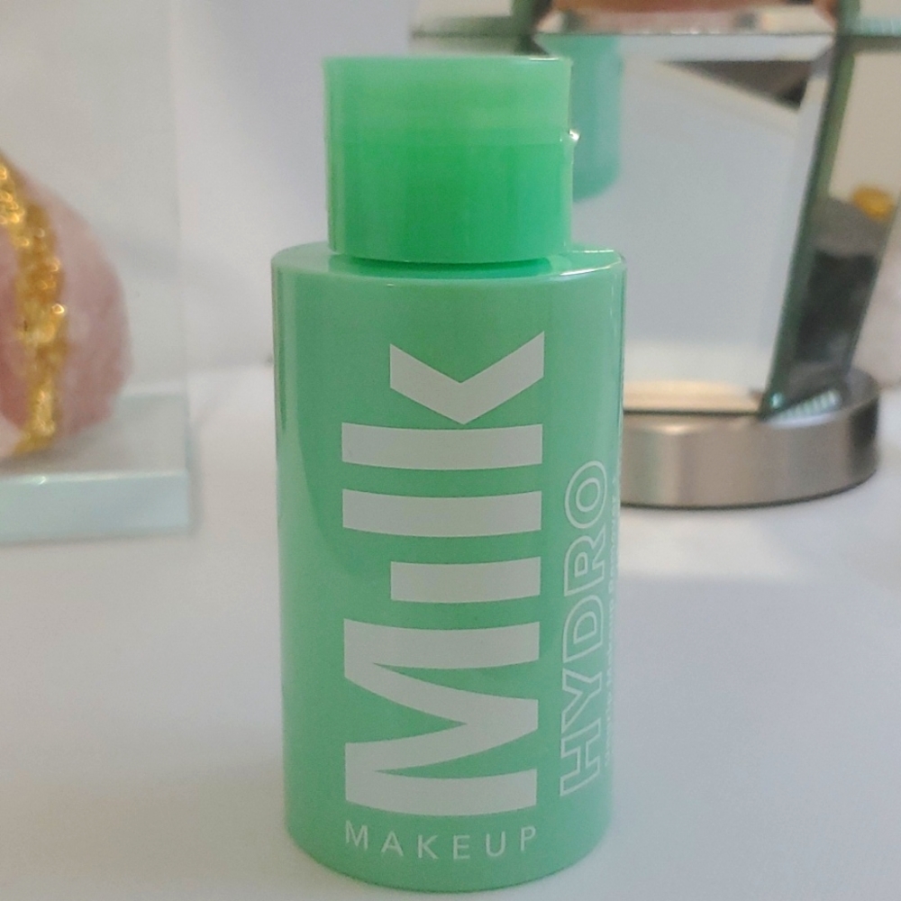 NEW Milk Makeup HYDRO Ungrip Makeup Remover Cleansing Water 8.3 oz
